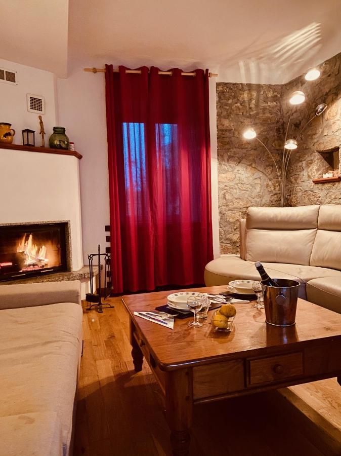 فيلا Red House Tivegna المظهر الخارجي الصورة