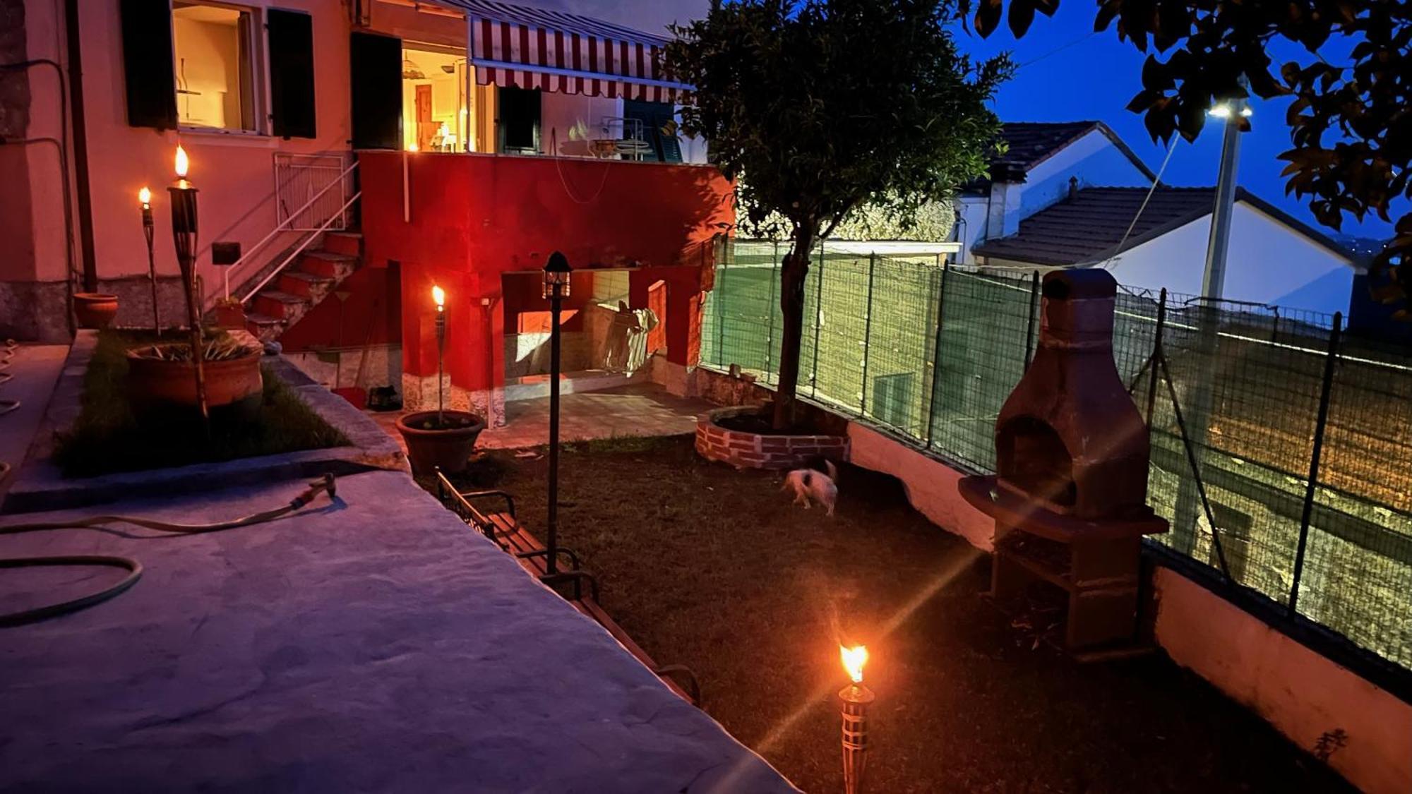 فيلا Red House Tivegna المظهر الخارجي الصورة