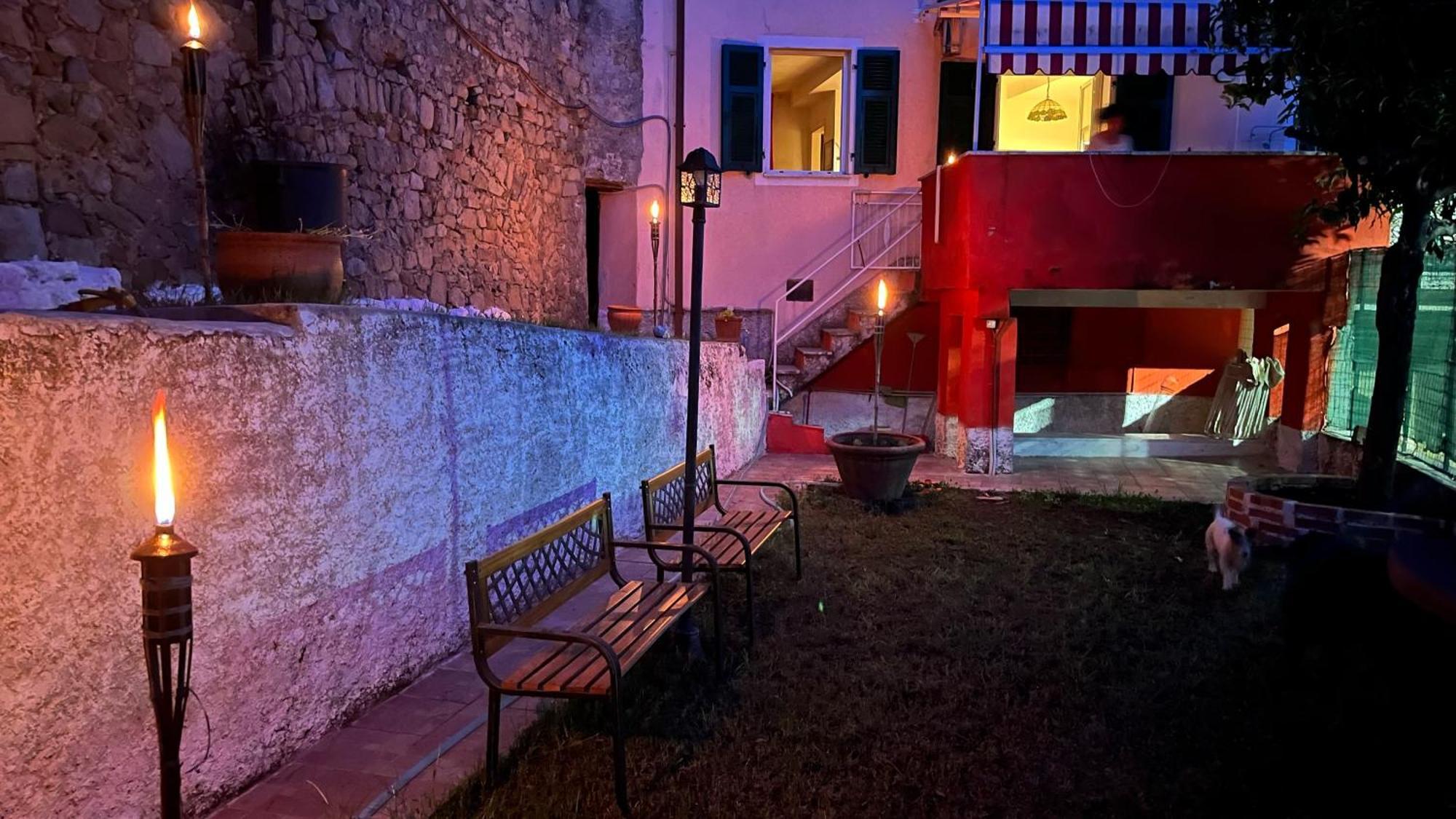 فيلا Red House Tivegna المظهر الخارجي الصورة